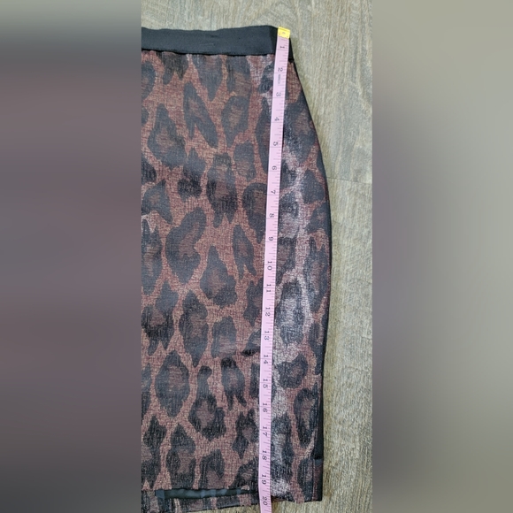 Ann Taylor Mini Skirt Women's 6 Bronze & Black Shimmer Leopard Print Lined - Picture 9 of 10